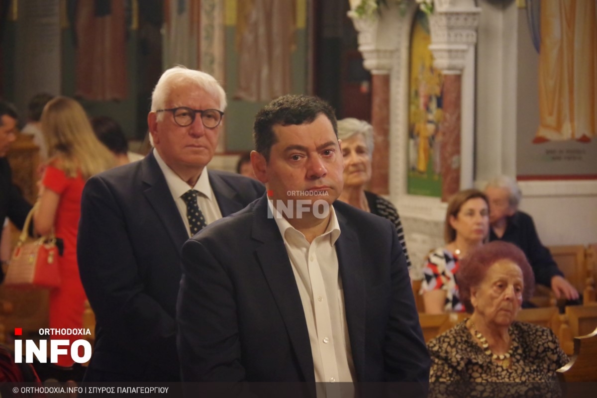 Στον ιερό ναό αγίων Αποστόλων Πέτρου &amp; Παύλου ο Δήμαρχος για το άνοιγμα Πρωτόθρονων 2020