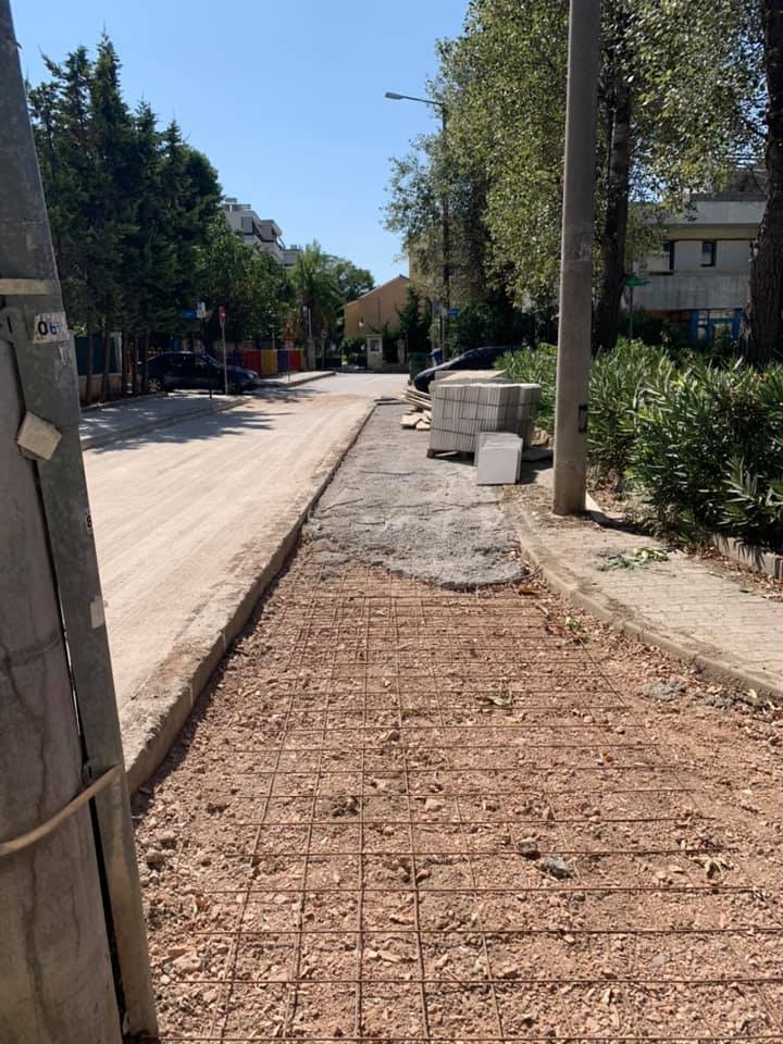 Συνεχίζονται τα έργα αναπλάσεων και ανακατασκευών στις γειτονιές του Δήμου