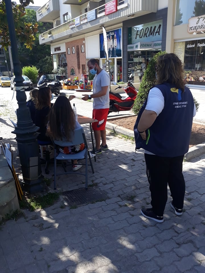 Με επιτυχία ολοκληρώθηκαν τα rapid tests σε συνεργασία με τον ΕΟΔΥ στην Πλατεία Σοφούλη