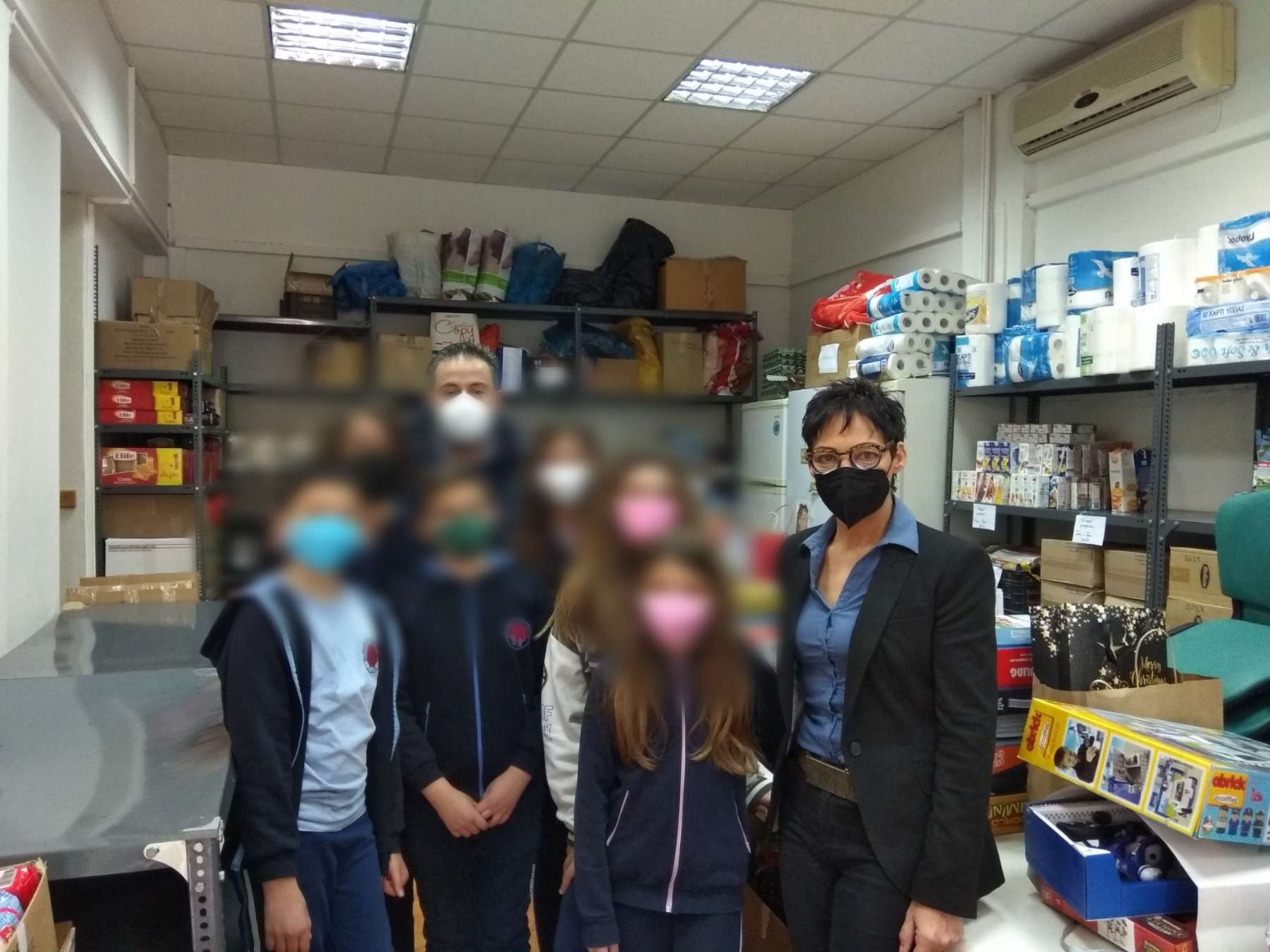 Η Ελληνοαγγλική Αγωγή στηρίζει το Κοινωνικό Παντοπωλείο Λυκόβρυσης – Πεύκης