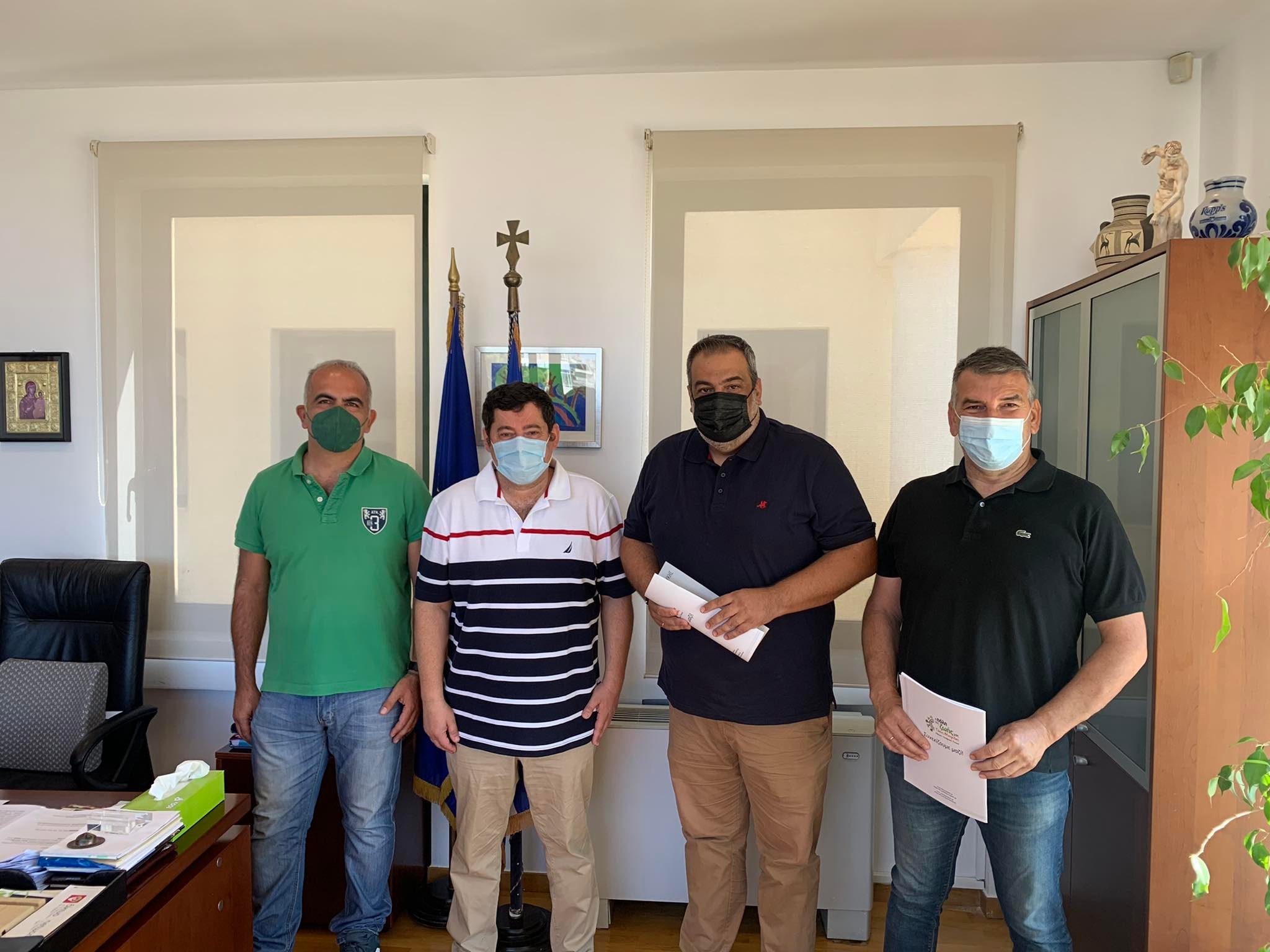 Εκπροσώπους του νέου Δ.Σ. του ΑΟ Λυκόβρυσης υποδέχθηκε ο Δήμαρχος