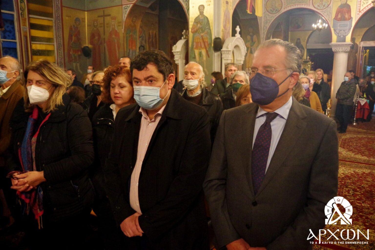 Στην υποδοχή της Τιμίας Εσθήτας της Υπεραγίας Θεοτόκου από τον Ιερό Ναό των Αγίων Αποστόλων ο Δήμαρχος