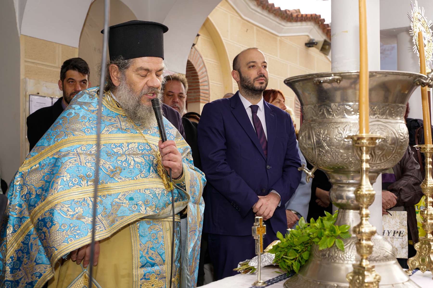 Με σεβασμό και κατάνυξη εορτάστηκαν τα Άγια Θεοφάνεια στον Δήμο Λυκόβρυσης - Πεύκης