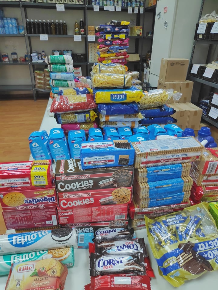 Ο Δήμος ευχαριστεί το Saint Catherine’s για την προσφορά στο Κοινωνικό Παντοπωλείο